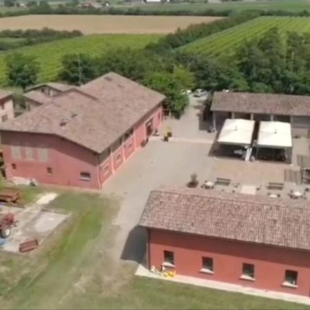 Agriturismo Corte Dei Landi Cade Ngoại thất bức ảnh