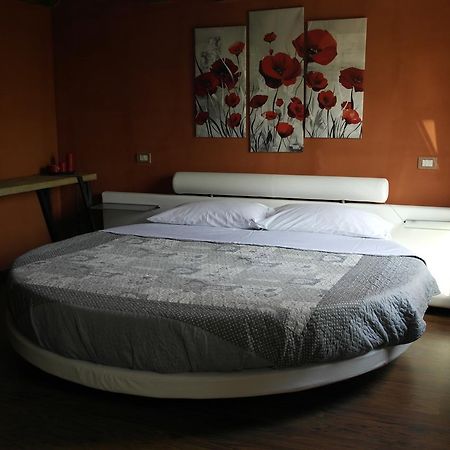 Agriturismo Corte Dei Landi Cade Ngoại thất bức ảnh