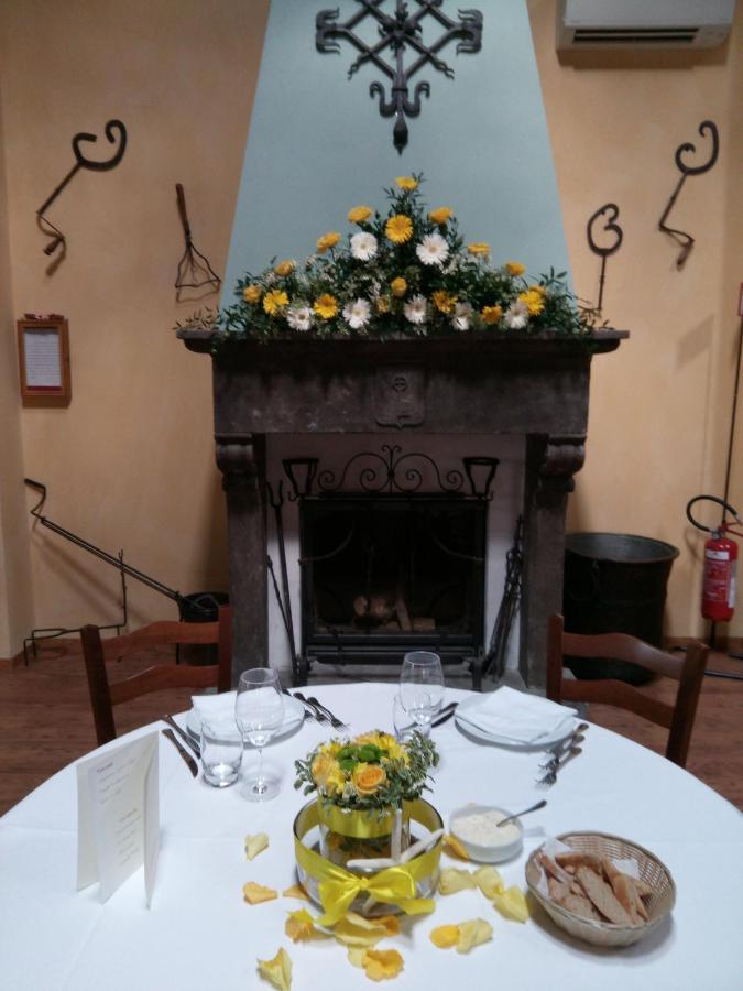 Agriturismo Corte Dei Landi Cade Ngoại thất bức ảnh